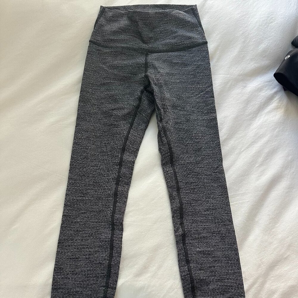 Wunder Under HR Size 4 28 inch (LUON Fabric)